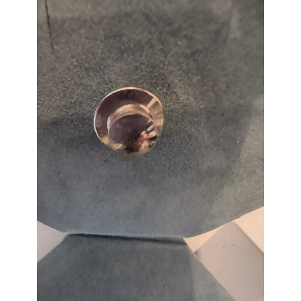 Maison Birks sterling silver dancing polar bear lapel pin in octagon velvet box